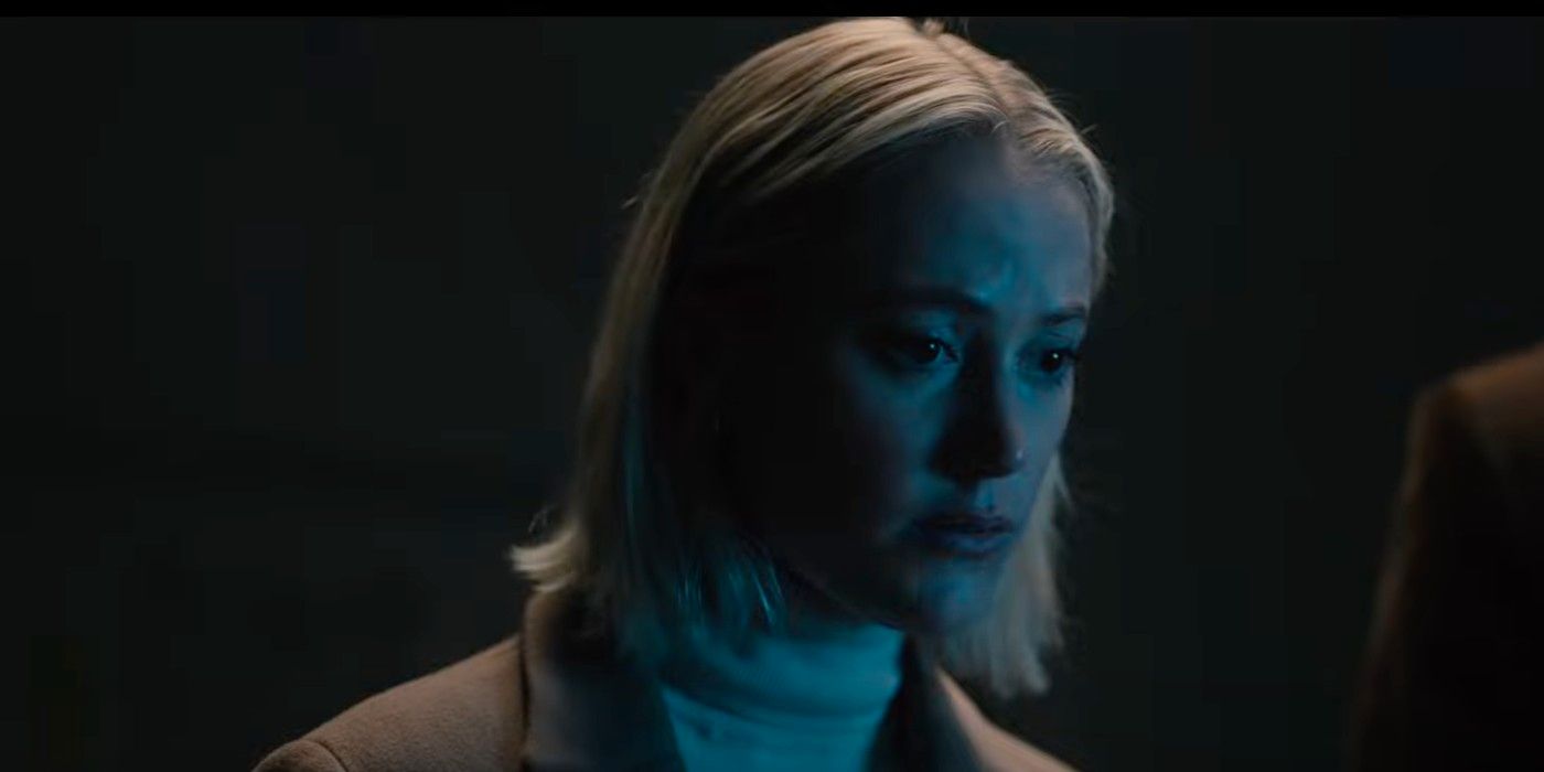 Watcher Maika Monroe