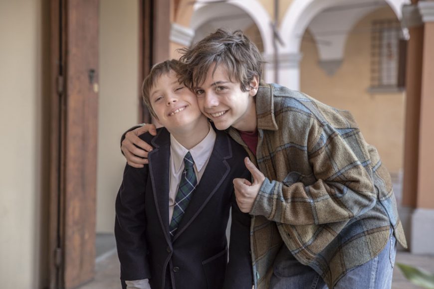 mio fratello rincorre i dinosauri