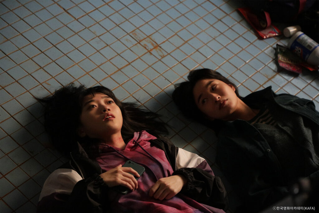 Bang Hyo-rin e Oh Woo-ri
