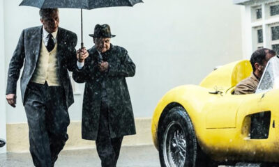 Immagine del film con Adam Driver nei panni di Enzo Ferrari.