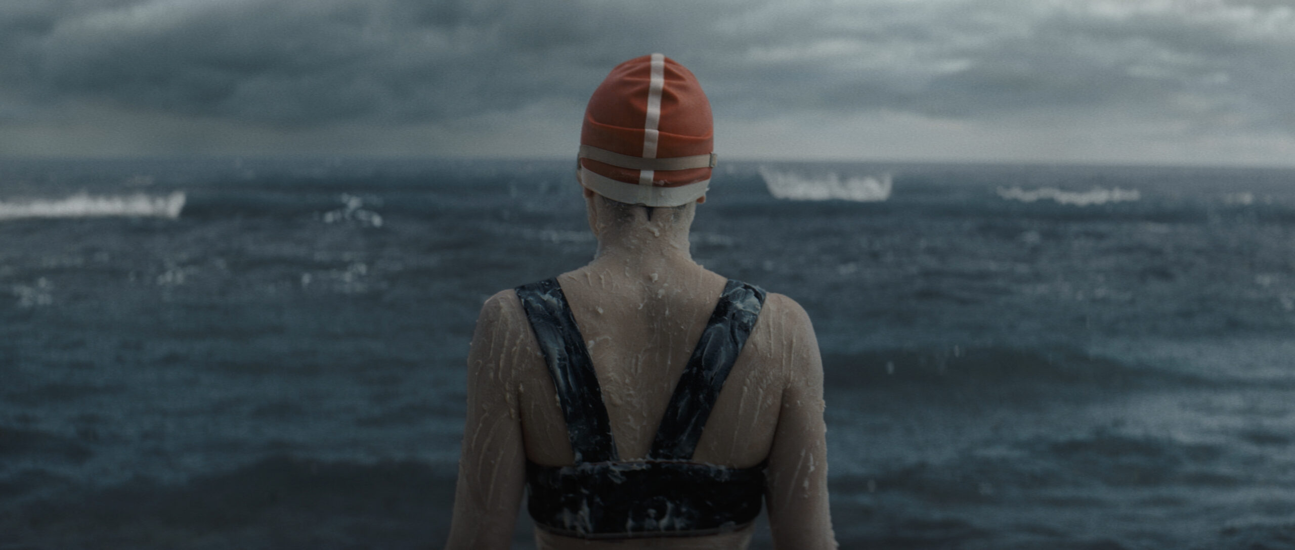 la ragazza e il mare - ufficio stampa