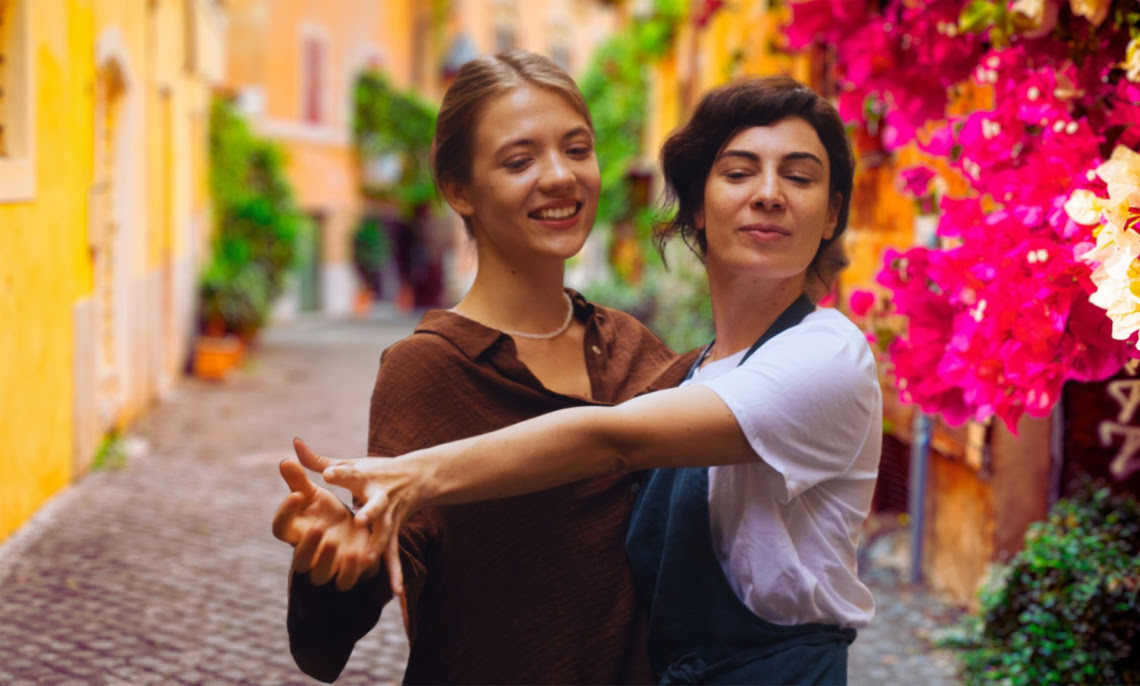 rosa palasciano e yeva sai