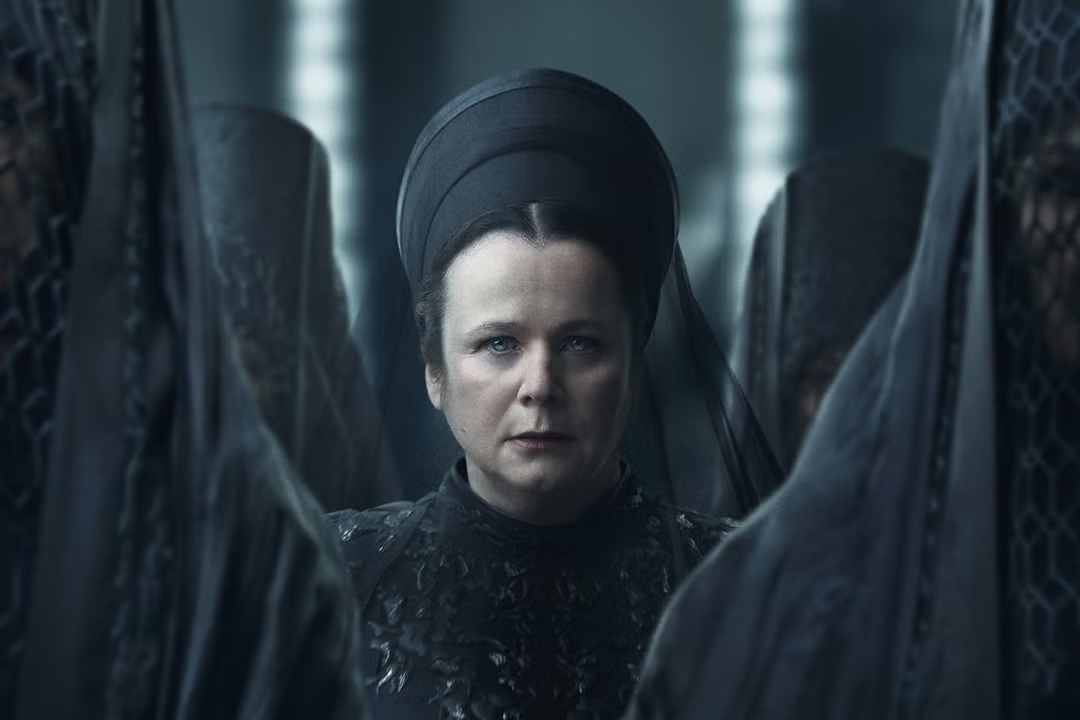 Dune: Prophecy, la recensione del primo episodio della nuova serie HBO che fa da prequel del Dune di Villeneuve.