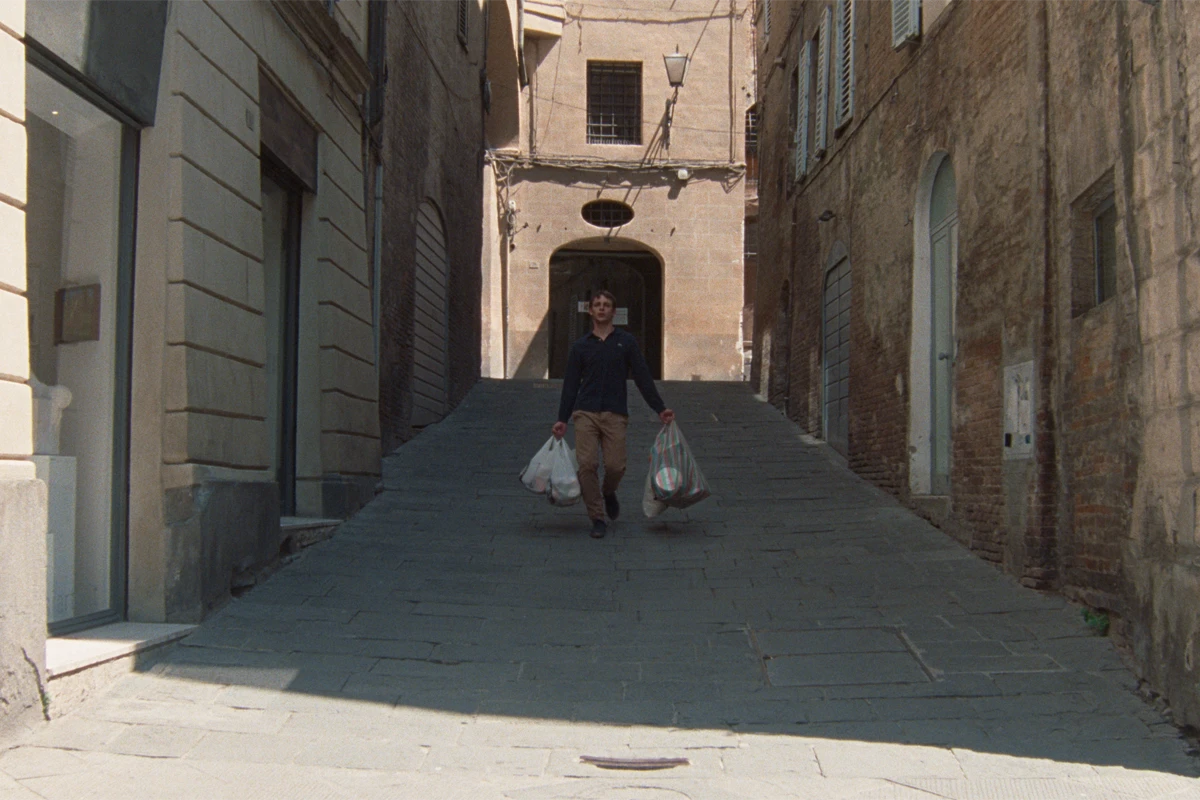 Anche nel mese di luglio MUBI propone una selezione di nuove uscite per scaldare i cuori, nutrire le menti e promuovere un cinema di qualità