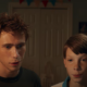 La storia di formazione su un giovanissimo sceneggiatore diretta da Nicholas Colia, 'Griffin in summer', uscirà in estate. Online il trailer.