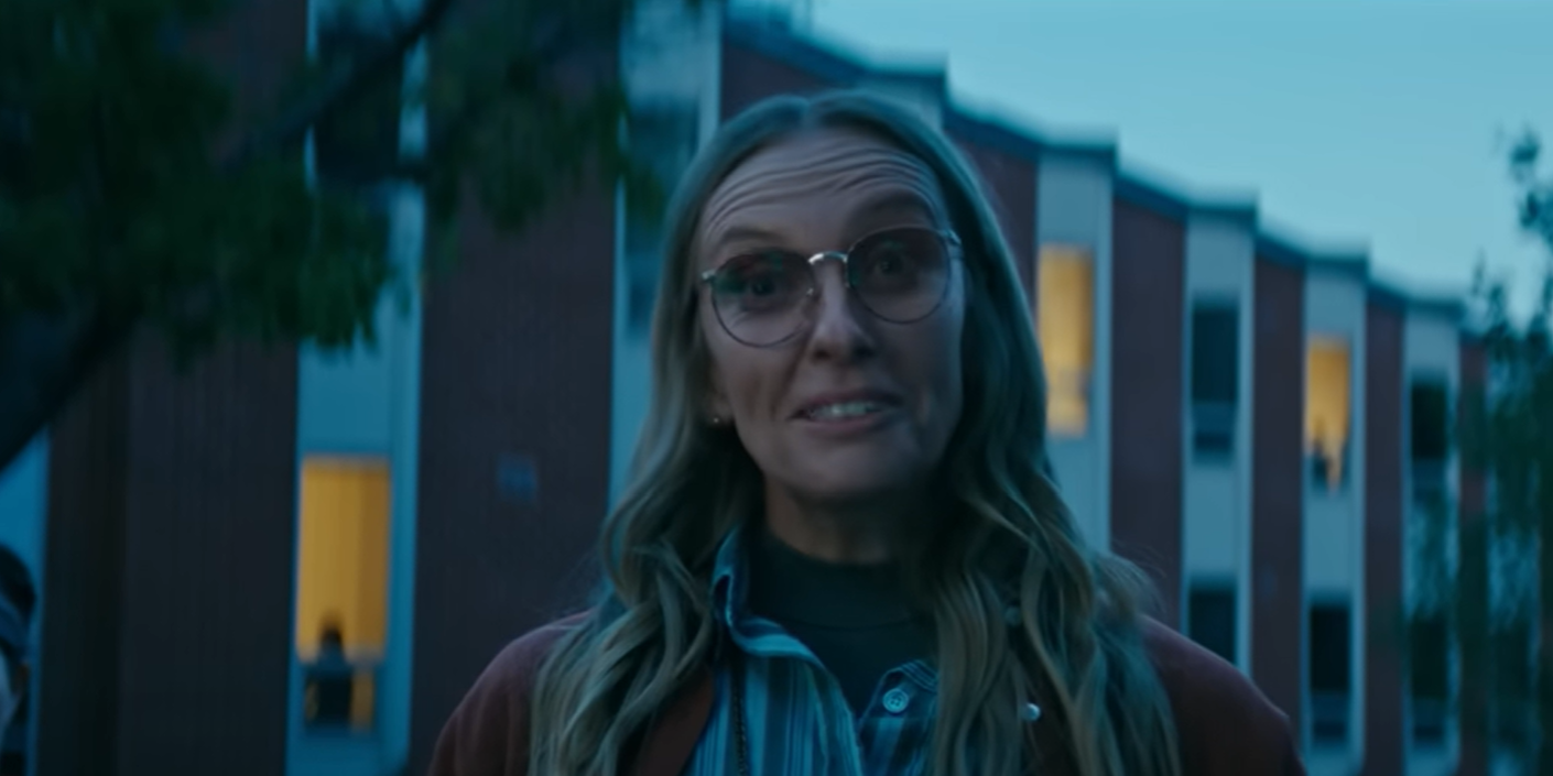 'Wayward', la serie horror di Mae Martin, sarà disponibile su Netflix a settembre. Online il teaser trailer.