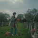 Nel cortometraggio 'There will come soft rains' il regista Elham Ehsas racconta il lutto, la crisi ambientale e la speranza di ricostruire.