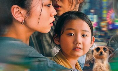 left handed girl la mia famiglai a Taipei