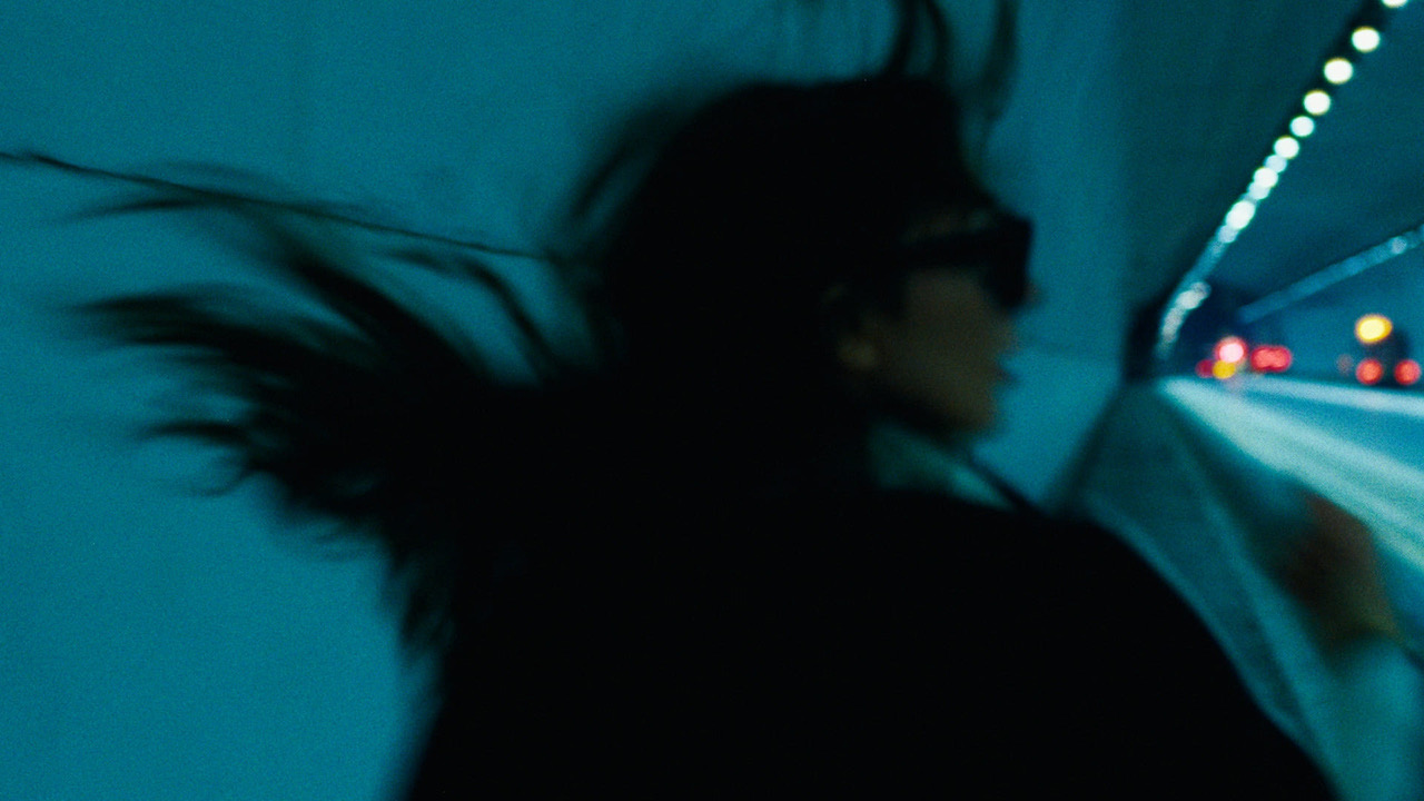 'Una' di Ludovica Clemente racconta paure e resistenza femminile. Nell’intervista la regista svela le origini del corto