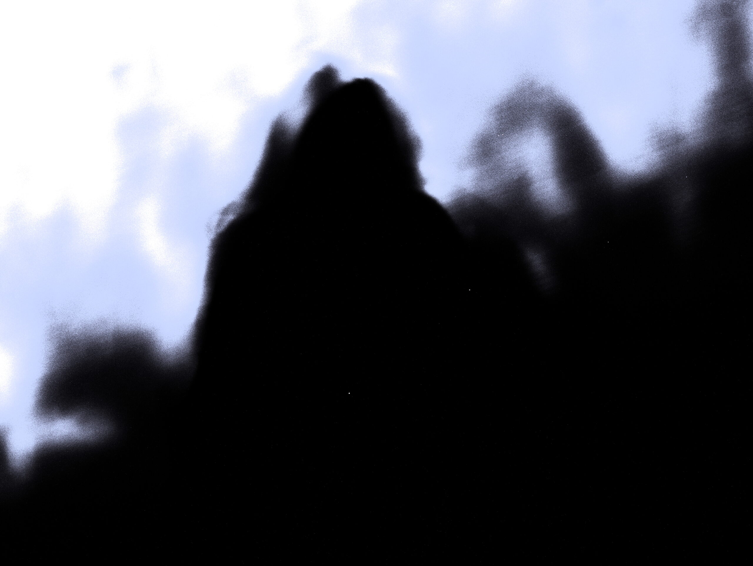 Alla primissima edizione di Ultracinema Art Festival a Ferrara il violinista Alessandro Trabace improvvisa su 'La Fine' di Daniele Cabri