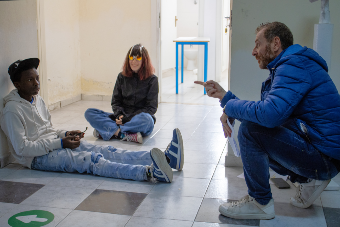 Cyber Vendetta, cortometraggio contro il cyberbullismo realizzato da studenti di 12 scuole del Casertano tra cinema ed educazione digitale.