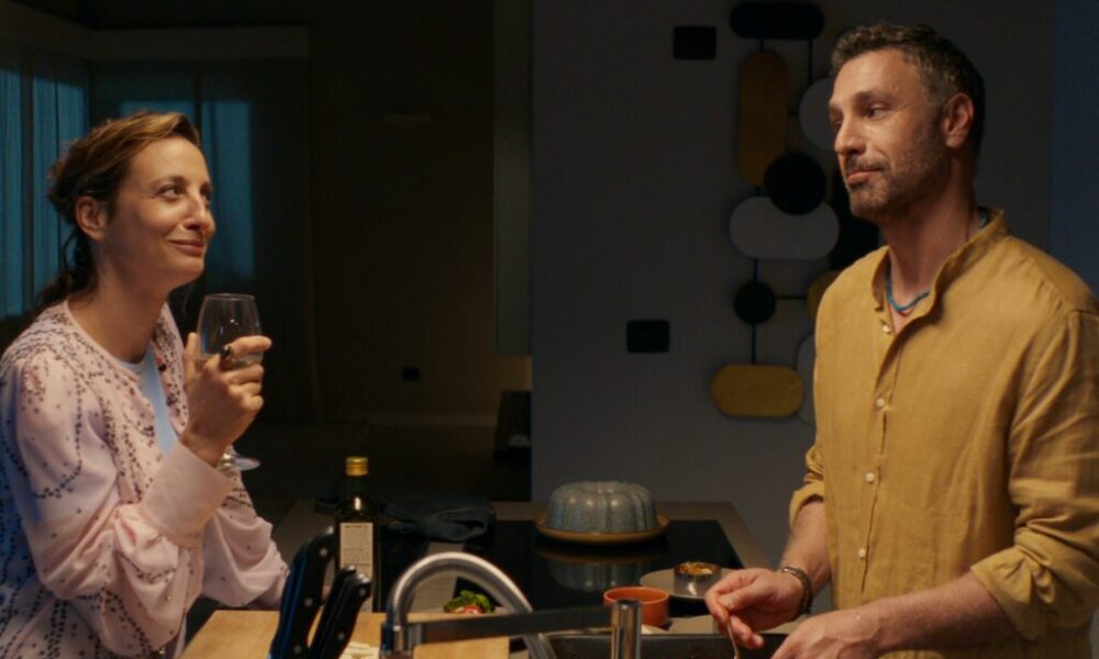 amici comuni il trailer