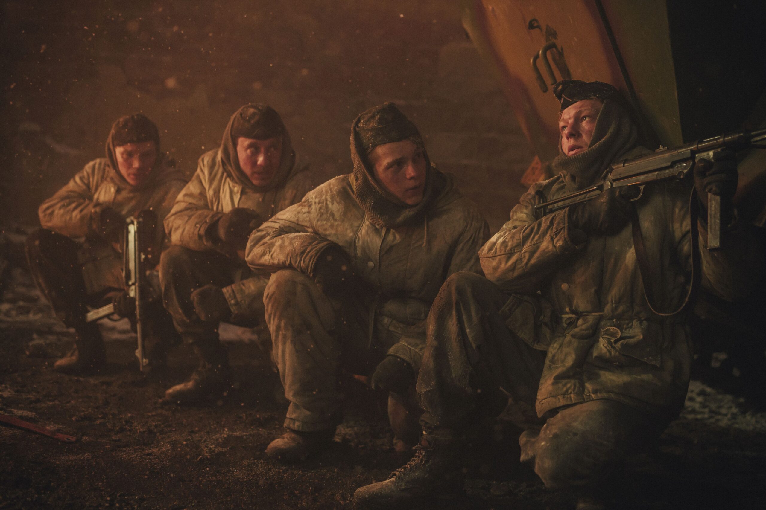 'Der Tiger', il film Prime Video che trasforma una missione militare in un viaggio negli abissi dell’animo umano