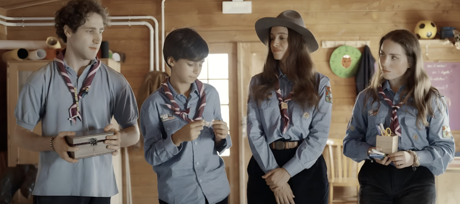 'Cose particolari durante le messe' è il cortometraggio di Emma Gasparini Papotti che osserva la messa attraverso gli occhi di giovani scout