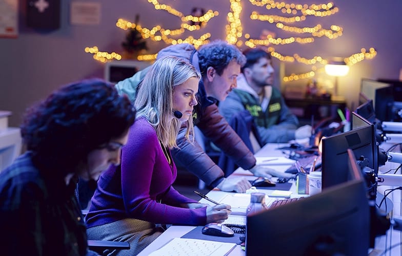 'White Raid',disponibile su Prime Video, è un thriller spagnolo, e un misto adrenalinico tra 'Die Hard' e 'La casa di carta'