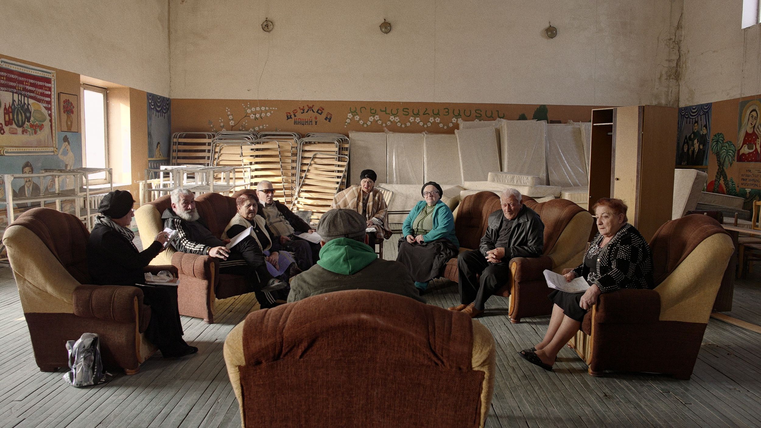 'Outliving Shakespeare' presentato al Trieste Film Festival. Tra realtà e fantasia, una casa di riposo mette in scena il "Bardo di Avon"