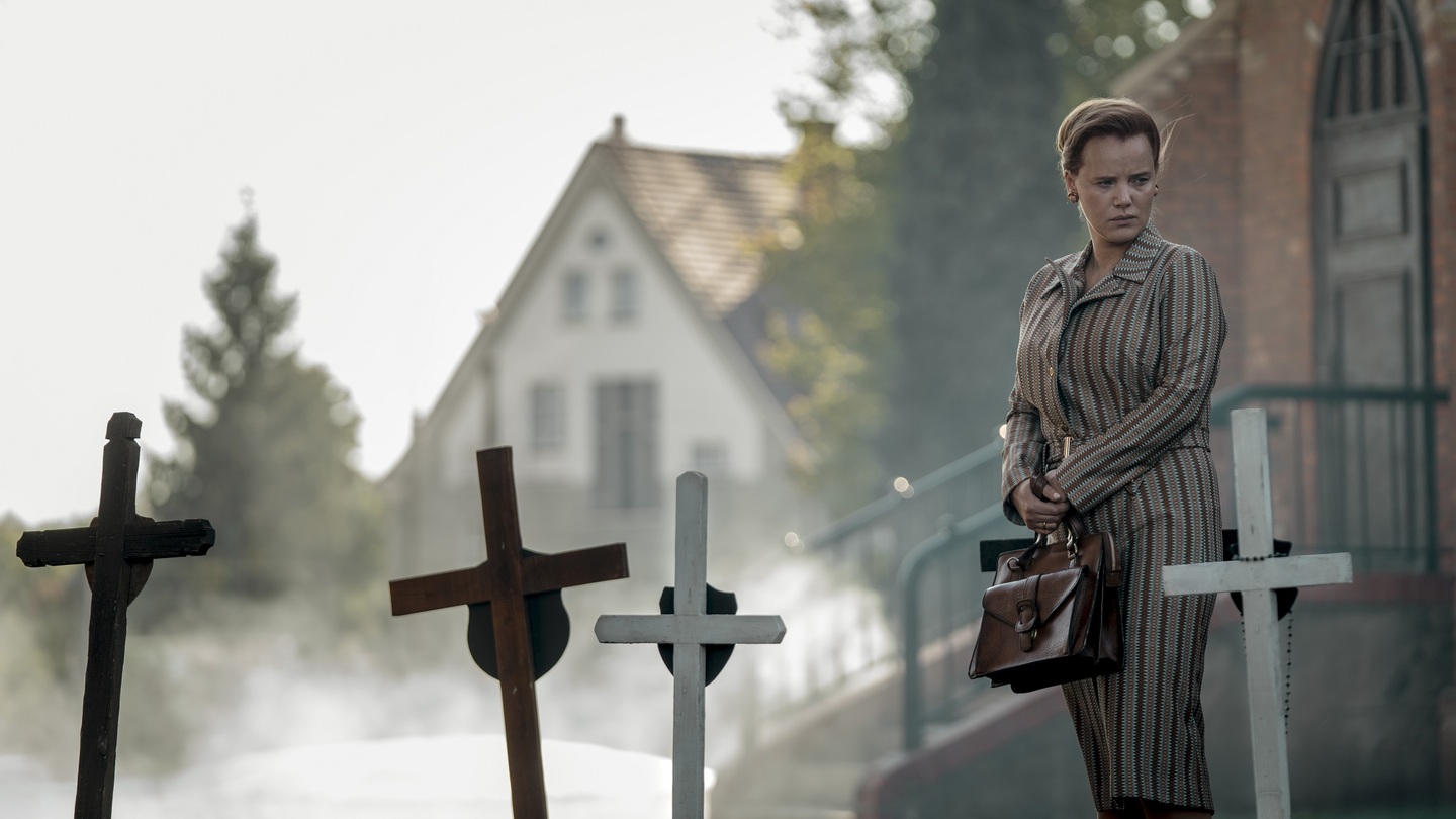 'Bambini di piombo', la serie Netflix che racconta una storia di denuncia e coraggio nella Polonia degli anni ’70, tra inquinamento e potere