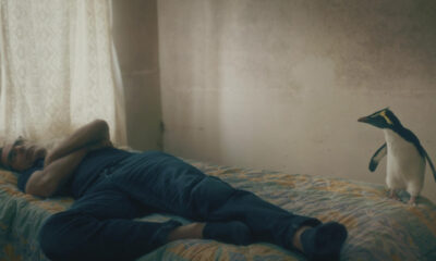 In anteprima alla Berlinale 2026, l'affascinante storia d'integrazione di un dottore parigino nell'isola più remota al mondo