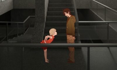 In 'Kizumonogatari part 1: Tekketsu' la quotidianità di Araragi Koyomi viene bruscamente interrotta da un incontro inaspettato