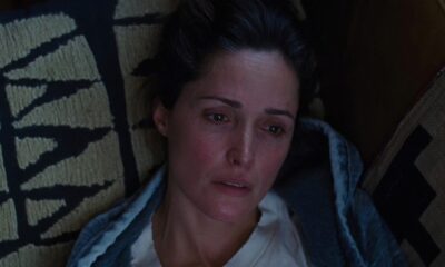 ‘Se solo potessi ti prenderei a calci‘ è un ritratto disturbante e controverso sulla maternità. In sala dal 5 marzo