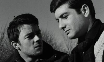 Serge osserva l'amico François