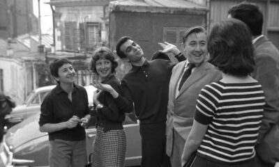 Paris nous appartient segna l'esordio a un lungometraggio di Rivette: una dichiarazione di poetica tra dramma e thriller fantapolitico.