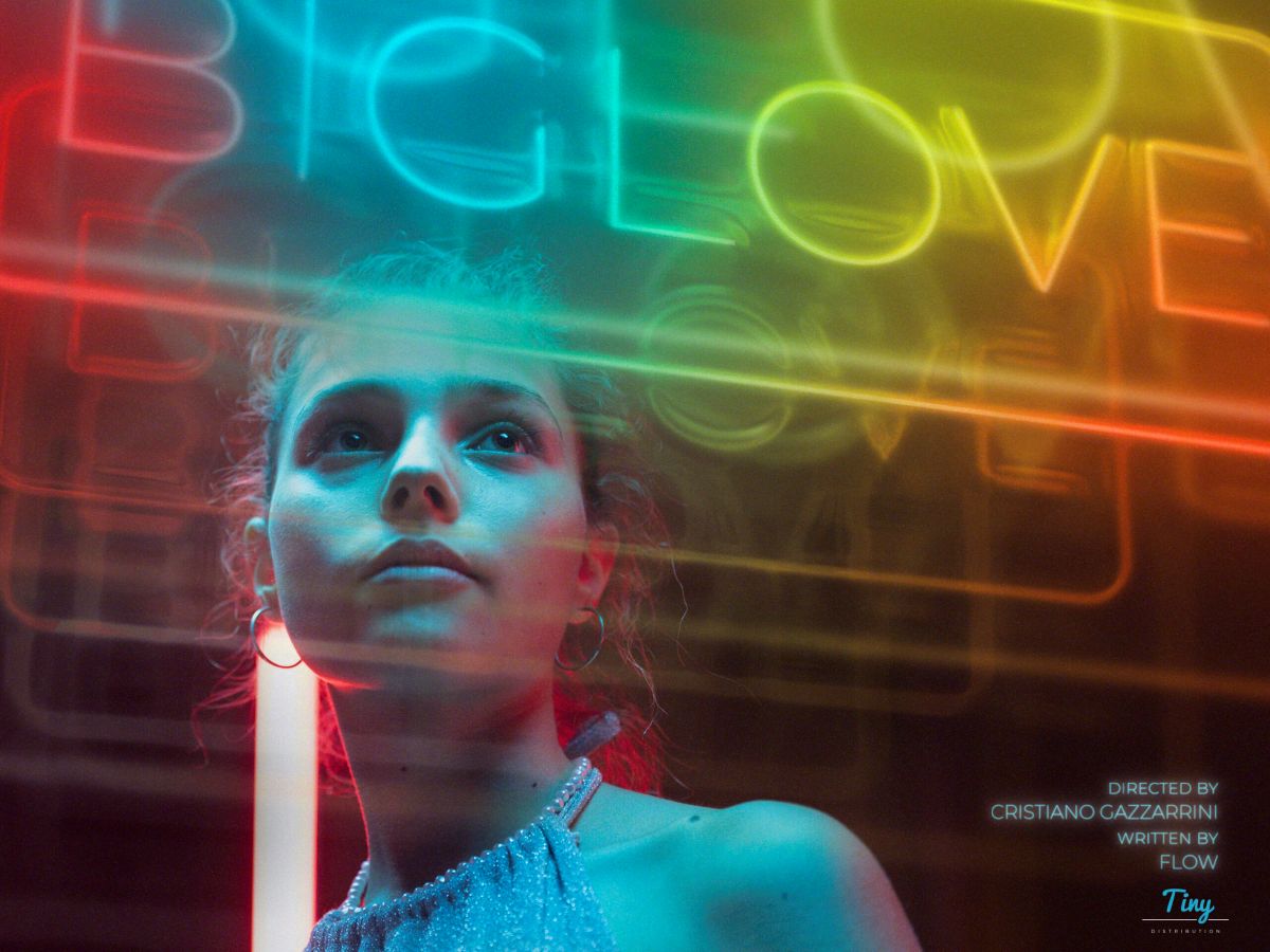 Dal 4 marzo in streaming su CGTV, 'Biglove' è un lucido discorso sul legame tra giovani e AI. Taxi Drivers in intervista con il regista