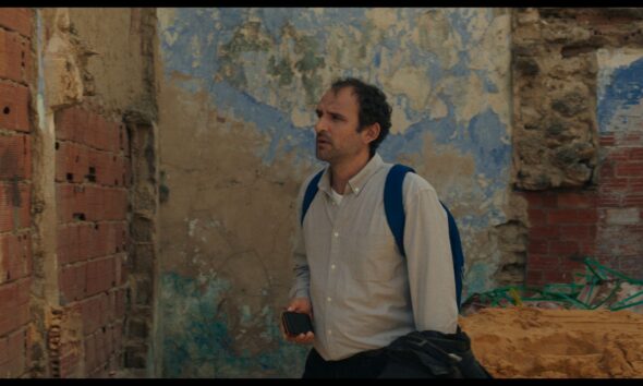 In 'Mardochi', Lucas Gloppe racconta una storia di diaspora e ricerca delle proprie origini attraverso l'incontro tra un uomo e un ragazzo