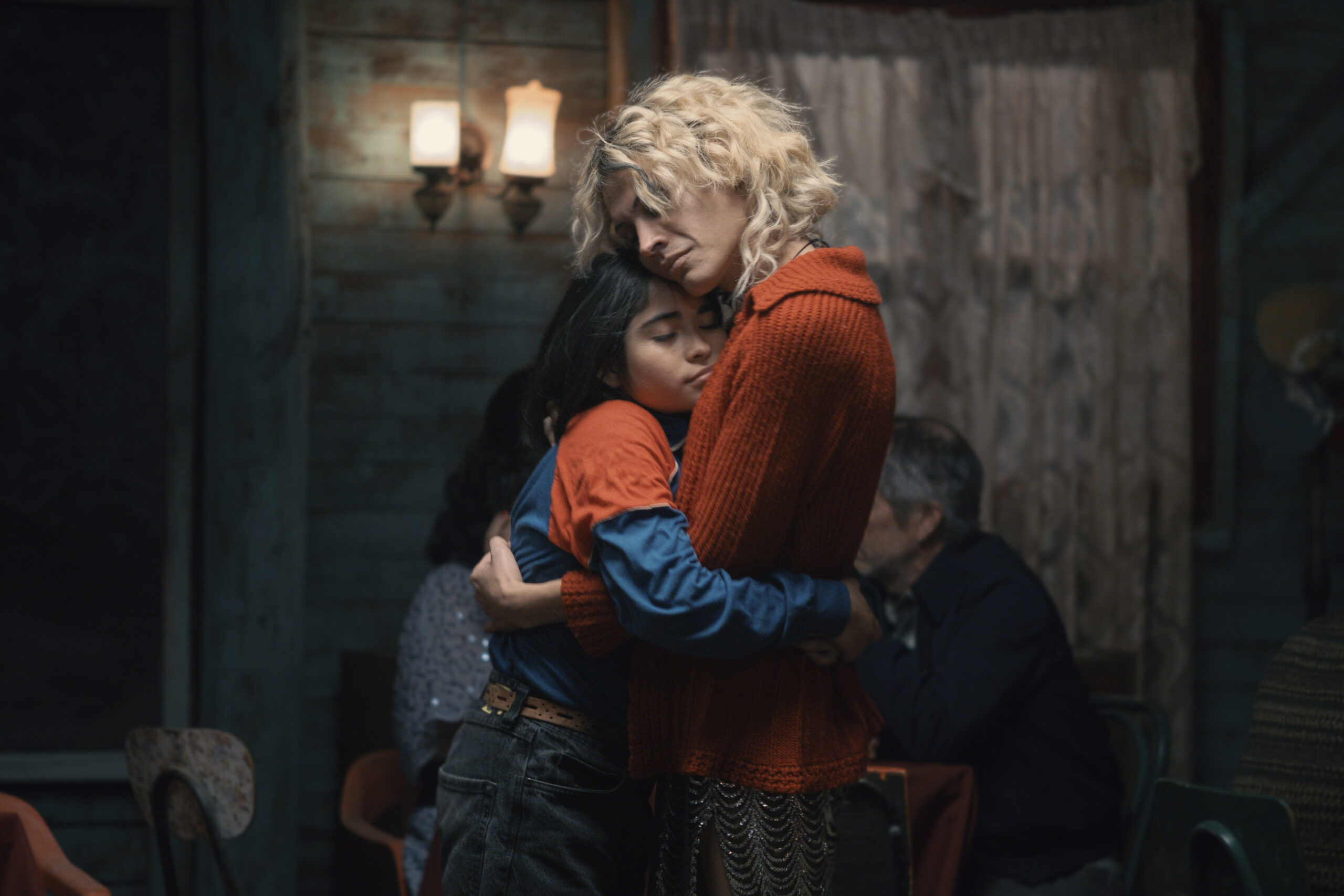 Lo sguardo misterioso del fenicottero