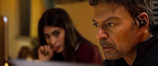 ‘Distress Call’ (2024), il cortometraggio scritto, diretto e interpretato da Michele D’Anca, finalista al festival Tulipani di Seta Nera.