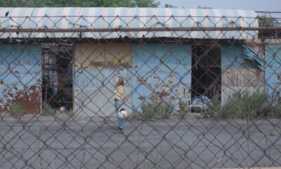 La Pista d’Oro di Viren Beltramo: un cortometraggio che trasforma una pista dimenticata in un archivio emotivo di memoria e ricordi