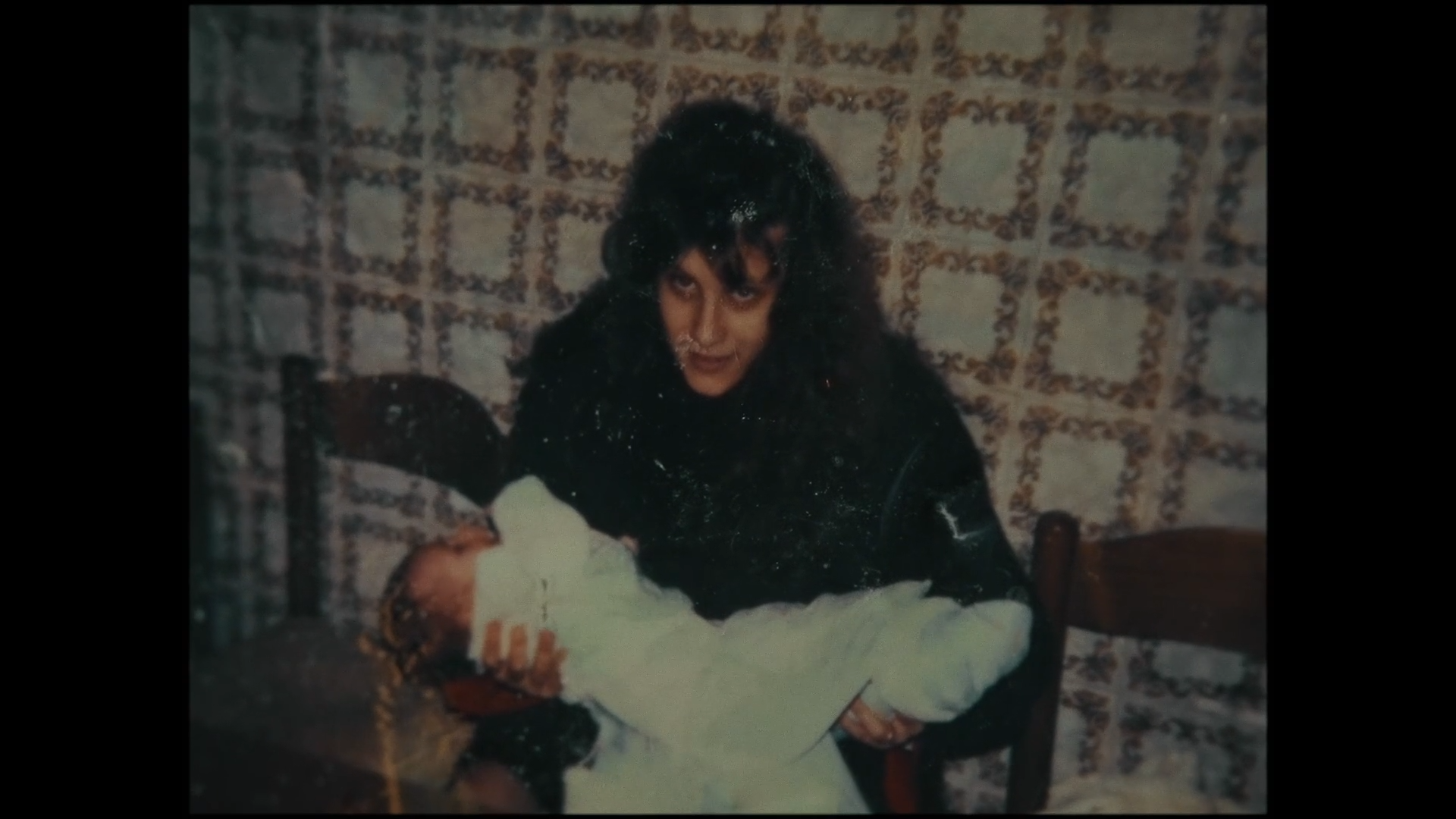 'Lo spazio vuoto', un viaggio tra memoria, assenza e identità. Una dolorosa ricerca personale in un documentario intenso e umano