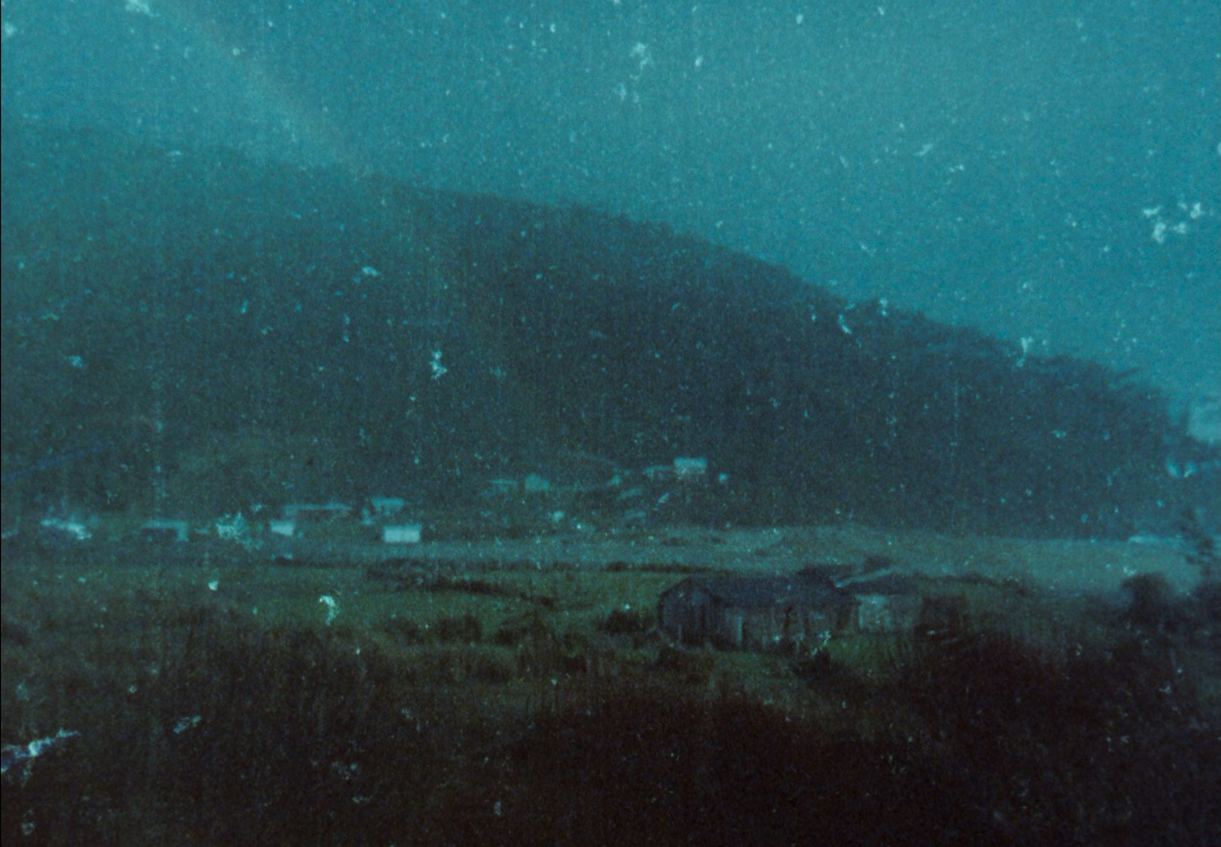 silencio azul